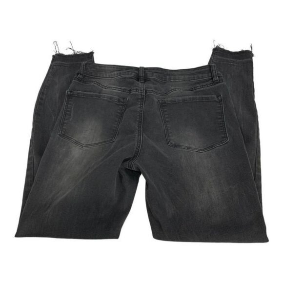 Refuge Womens Distressed Black Denim Jeans Size 8 Frayed Hem - Picture 6 of 7